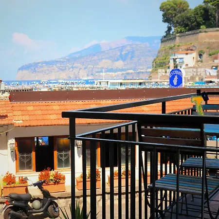 Vakantiehuis Estate4home - La Grotta Azzurra Sorrento