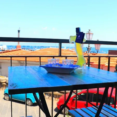 Estate4home - La Grotta Azzurra Holiday home